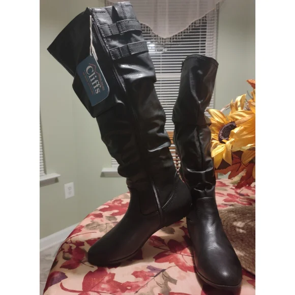 NWT! CLIFFS - By White Mountain Fayla - Picture 4 of 9